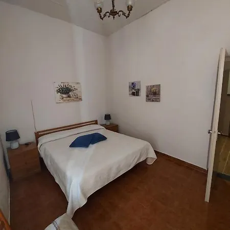 Alba - Di Bolsena Lejlighed *